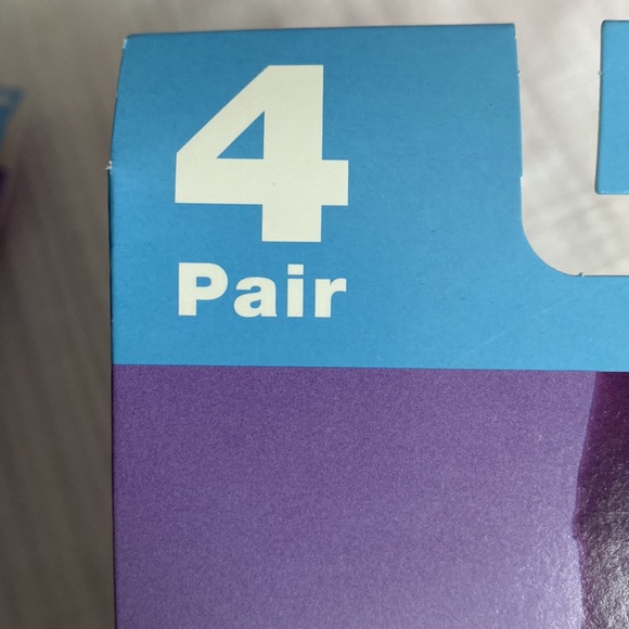 8 Pair Hanes Comfort Knee High Nylons - Picture 2 of 8